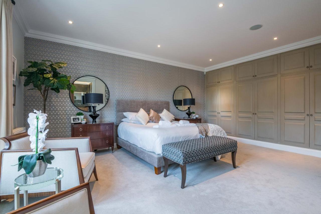Breathtaking Putney Home With Gorgeous Garden Richmond  Exterior foto