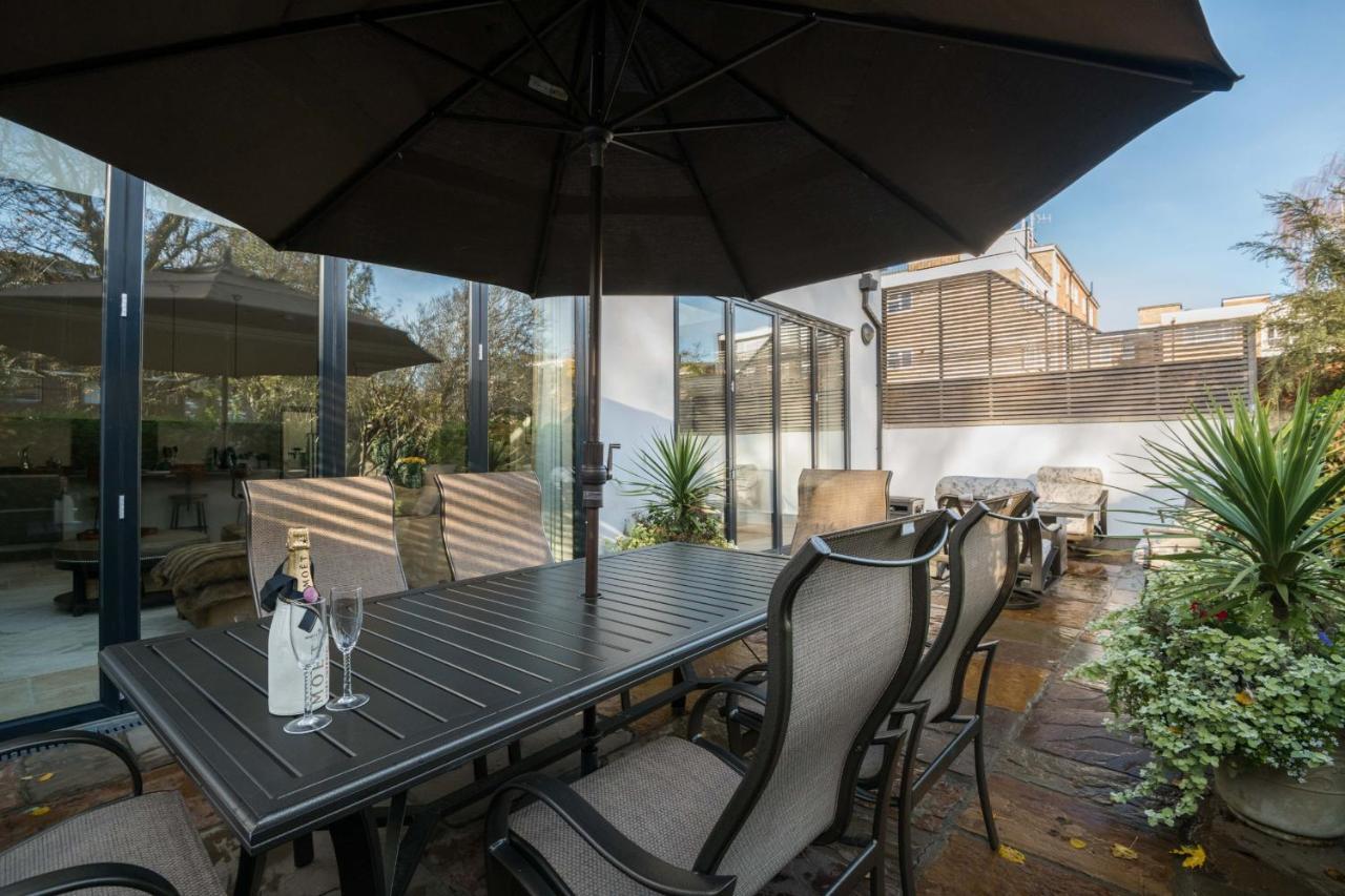 Breathtaking Putney Home With Gorgeous Garden Richmond  Exterior foto