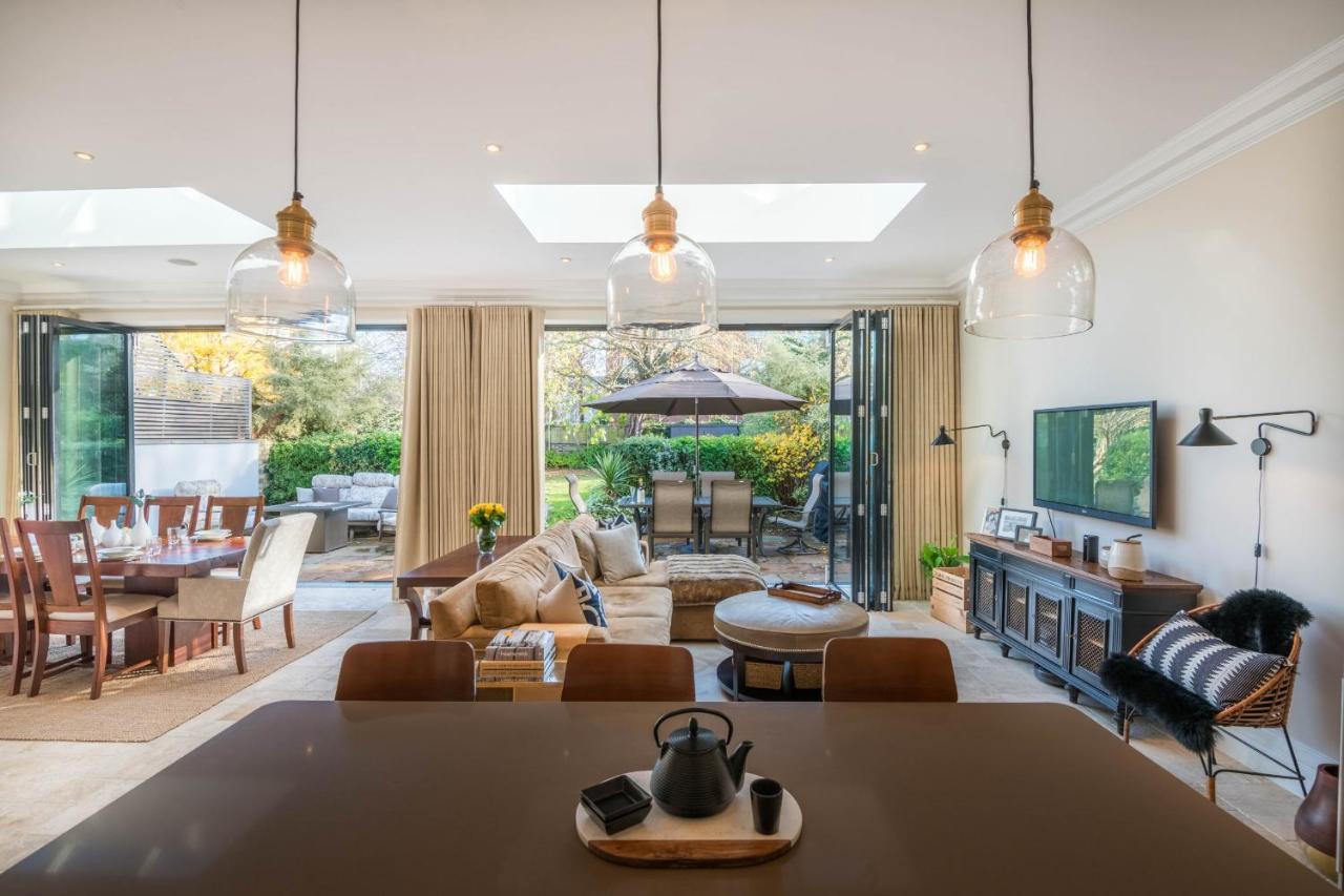 Breathtaking Putney Home With Gorgeous Garden Richmond  Exterior foto